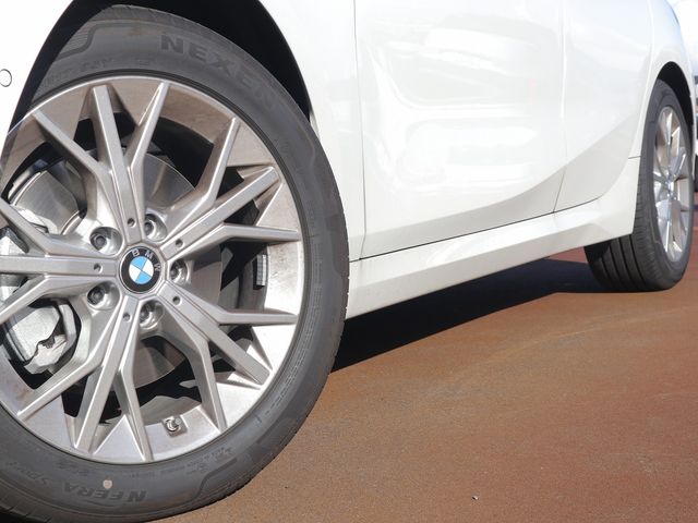 BMW BMW 1series 2025