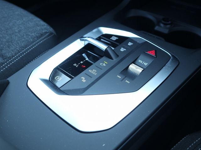 BMW BMW 1series 2025