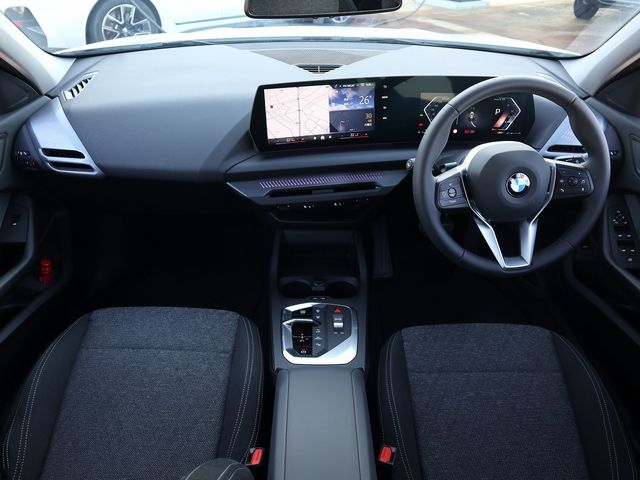 BMW BMW 1series 2025