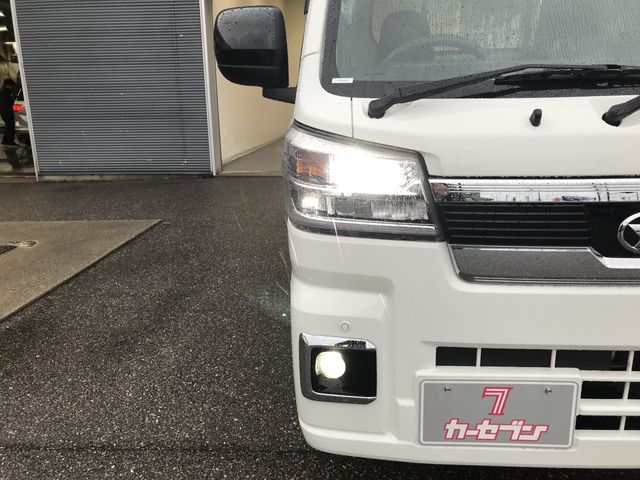 DAIHATSU HIJET truck 4WD 2022