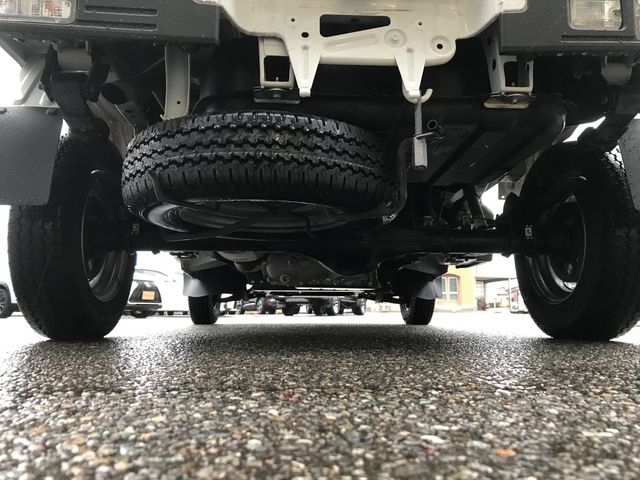 DAIHATSU HIJET truck 4WD 2022