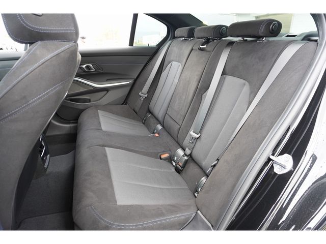 BMW BMW 3series sedan 2025