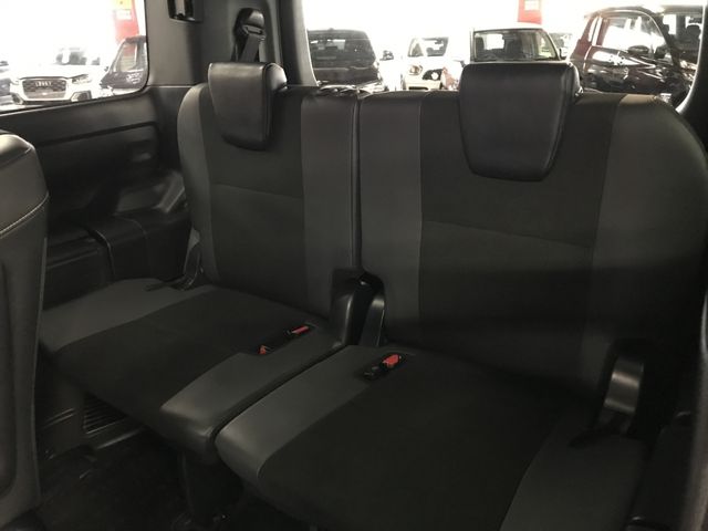 TOYOTA NOAH 2019