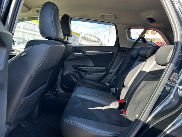 HONDA SHUTTLE HYBRID 2018