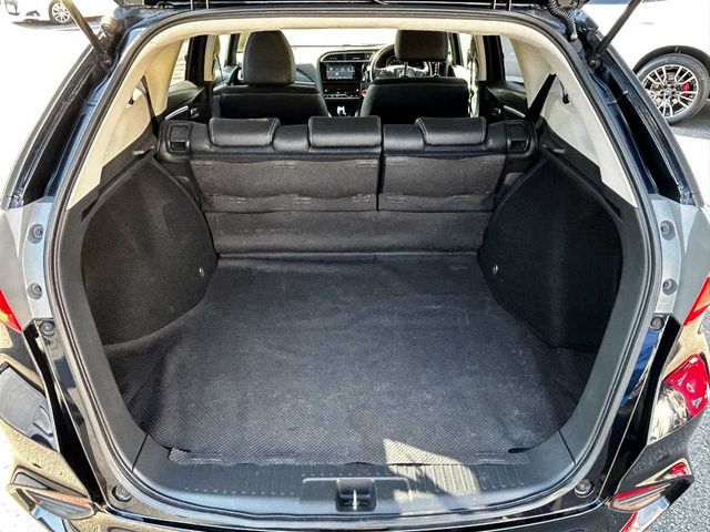 HONDA SHUTTLE HYBRID 2018