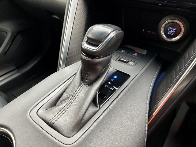 TOYOTA HARRIER 4WD 2021