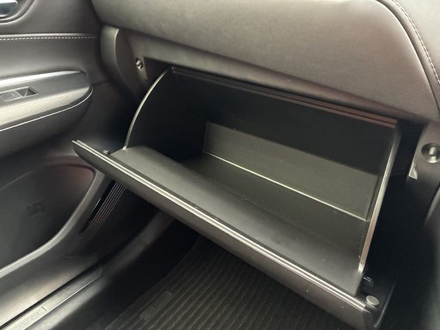 TOYOTA HARRIER 4WD 2021