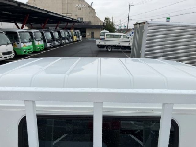 MITSUBISHI CANTER 2011