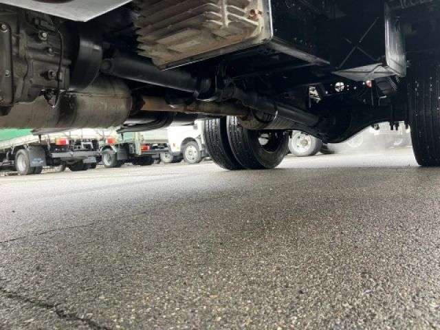 MITSUBISHI CANTER 2011