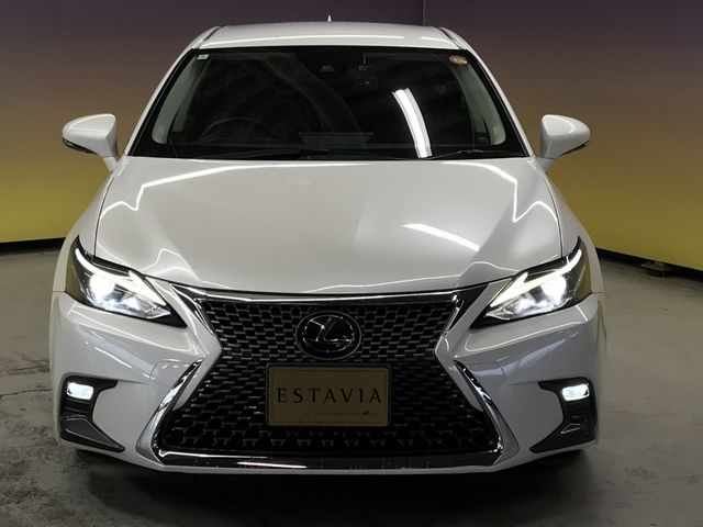 TOYOTA LEXUS CT200h 2018