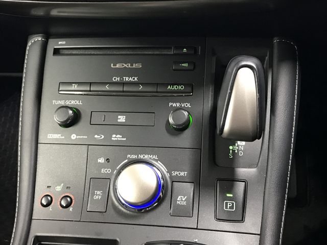 TOYOTA LEXUS CT200h 2018