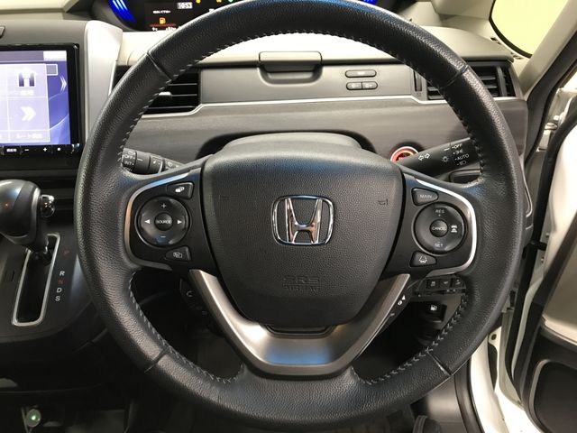 HONDA FREED 2018
