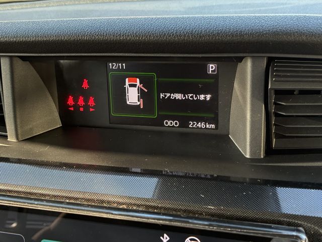 TOYOTA ROOMY 4WD 2025