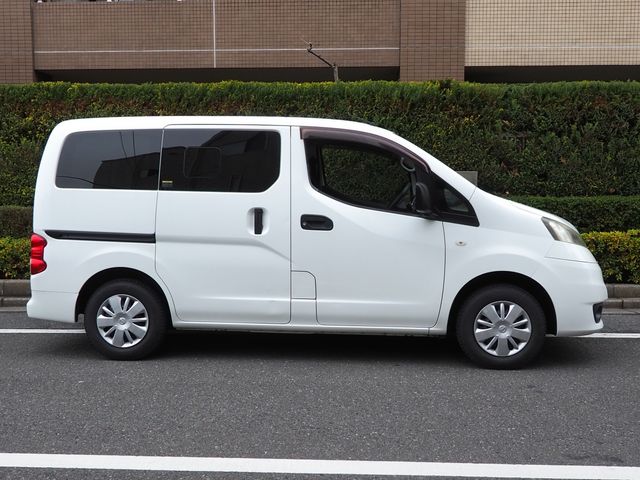 NISSAN NV200 VANETTE van 2012