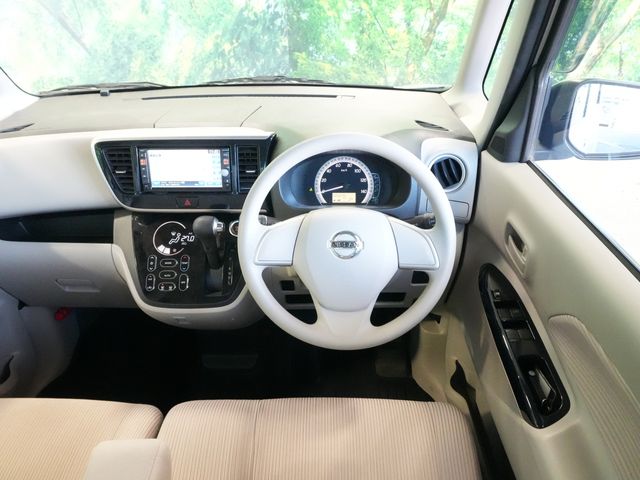 NISSAN DAYZ ROOX 2014