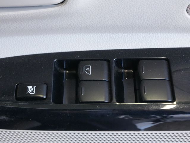 NISSAN DAYZ ROOX 2014