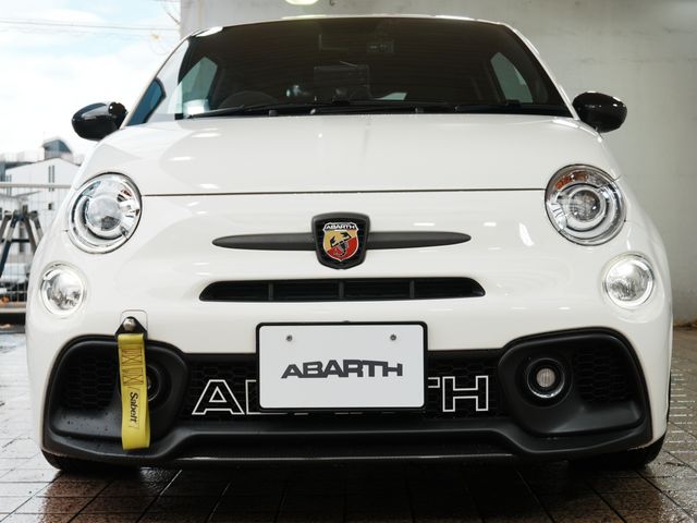 FIAT ABARTH 695 2022