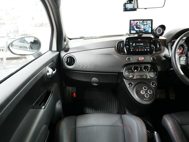 FIAT ABARTH 695 2022