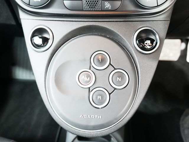 FIAT ABARTH 695 2022