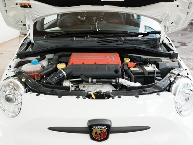 FIAT ABARTH 695 2022