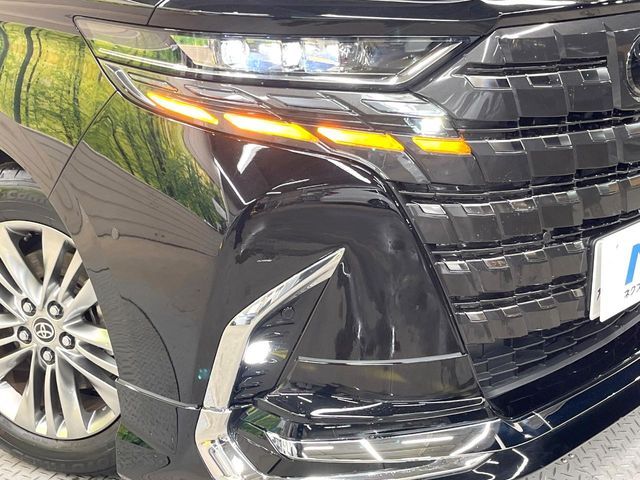 TOYOTA ALPHARD 2024