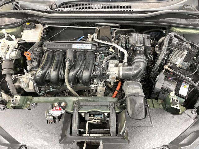 HONDA VEZEL HYBRID 2013