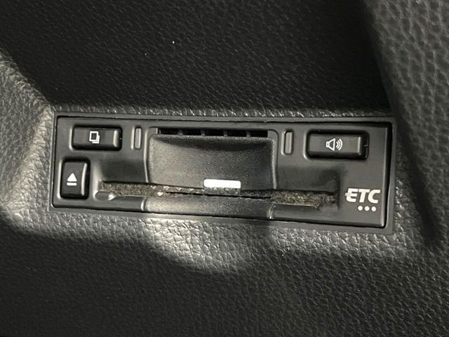 TOYOTA YARIS CROSS HYBRID 2025