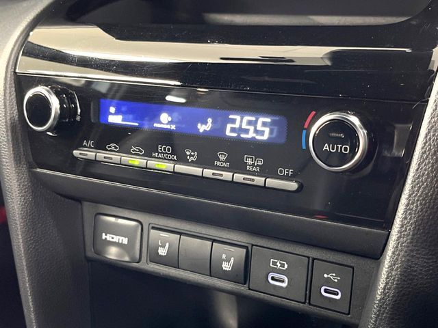 TOYOTA YARIS CROSS HYBRID 2025