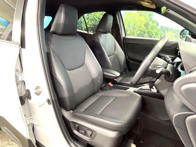 TOYOTA YARIS CROSS HYBRID 2025