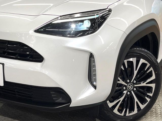 TOYOTA YARIS CROSS HYBRID 2025