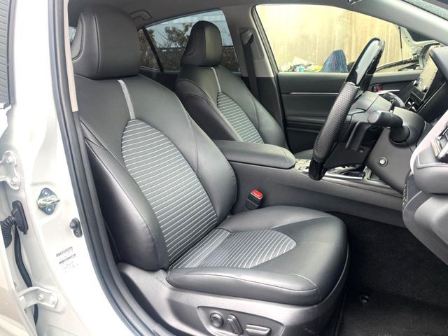 TOYOTA CAMRY HYBRID 2022