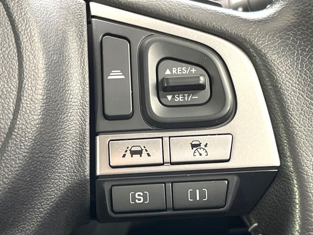 SUBARU FORESTER 2017