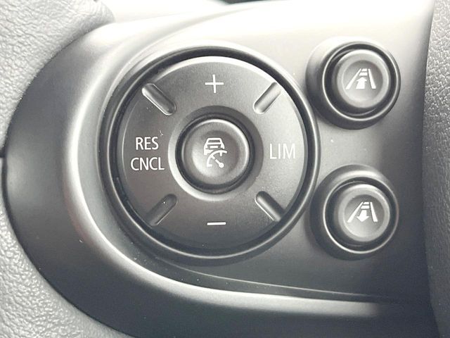 BMW BMW MINI COOPER D CROSSOVER 2017