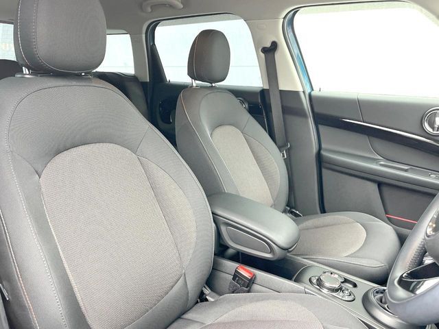 BMW BMW MINI COOPER D CROSSOVER 2017