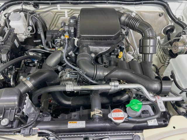 SUZUKI JIMNY 4WD 2025