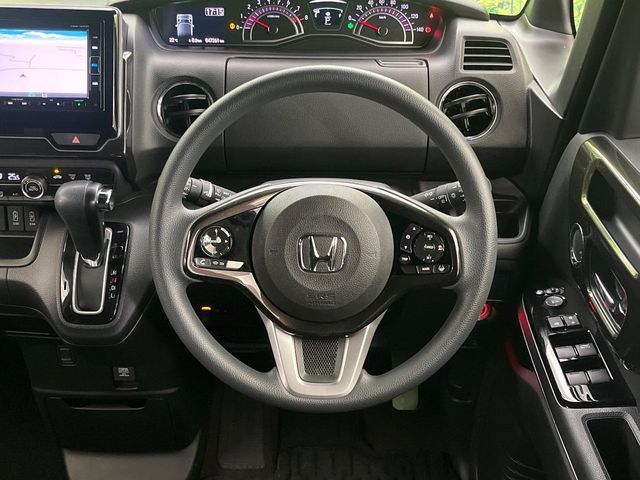 HONDA N BOX CUSTOM 2018