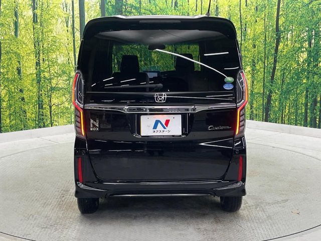 HONDA N BOX CUSTOM 2018