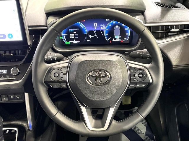 TOYOTA COROLLA CROSS HYBRID 2025