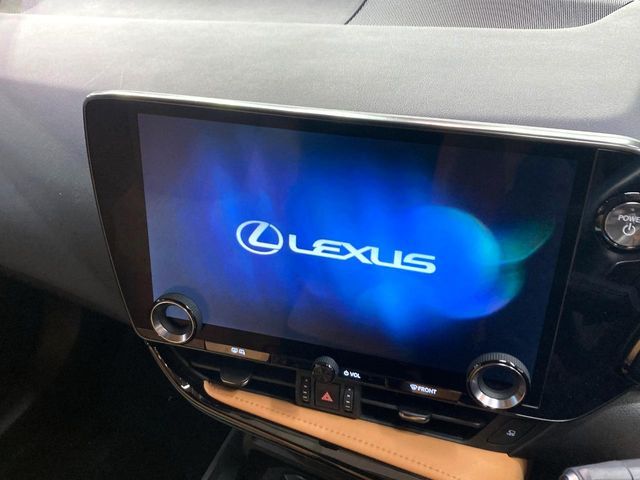 TOYOTA LEXUS NX350h 2023