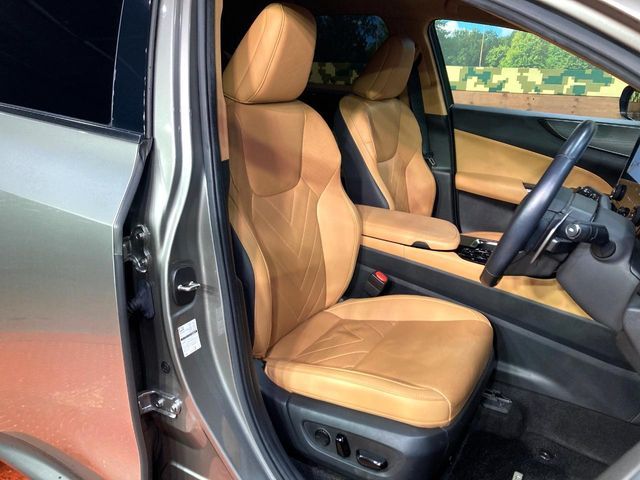 TOYOTA LEXUS NX350h 2023