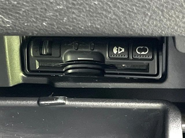 NISSAN SERENA  S-HYBRID 2017