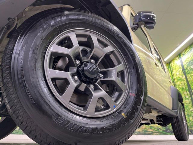 SUZUKI JIMNY NOMADE 2025