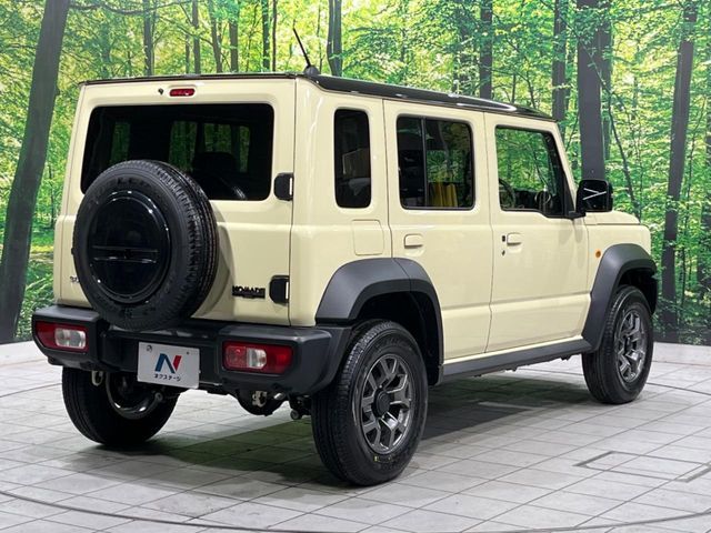 SUZUKI JIMNY NOMADE 2025