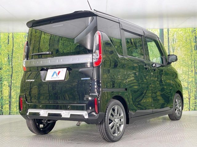 MITSUBISHI DELICA MINI 2024