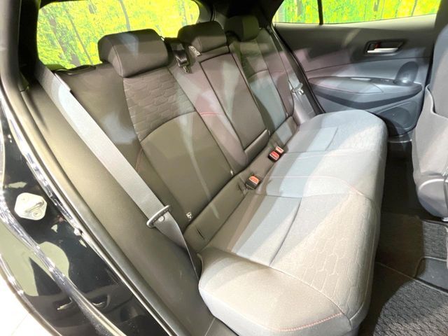 TOYOTA COROLLA SPORT HYBRID 2025