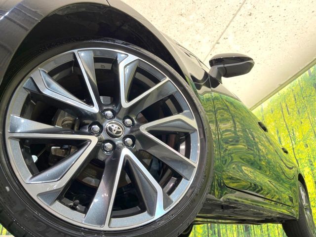 TOYOTA COROLLA SPORT HYBRID 2025