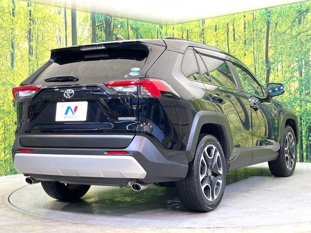 TOYOTA RAV4 4WD 2021
