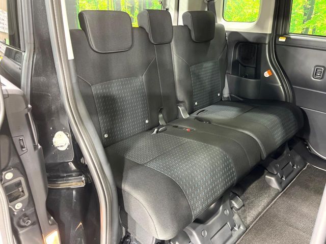 TOYOTA ROOMY 4WD 2024