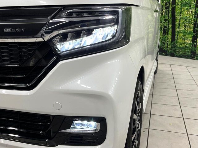 HONDA N BOX CUSTOM 4WD 2019