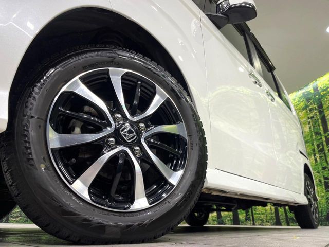 HONDA N BOX CUSTOM 4WD 2019